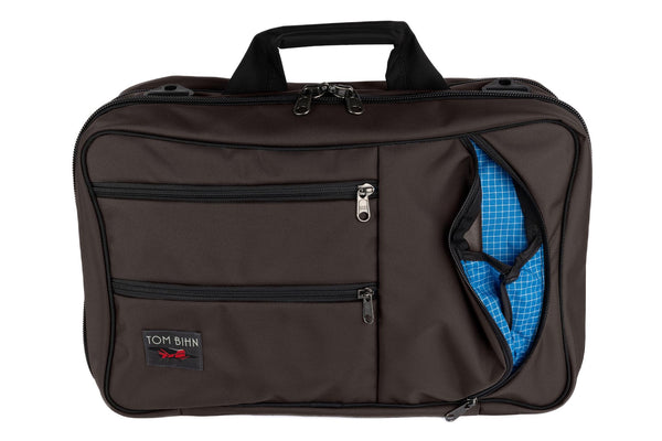 A Western Flyer in Ursa (greyish brown) 630 Ballistic with an Island (blue with white grid) 200 Halcyon exterior.